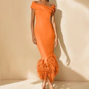 Mondressy SHEATH OFF-THE-SHOULDER SHORT SLEEVES TEA-LENGTH UNIQUE DRESS FEATHERS